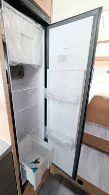 Fahrzeugbild Weinsberg CaraSuite 650 MEG 140 PS, Schaltgetriebe, 3650kg #7
