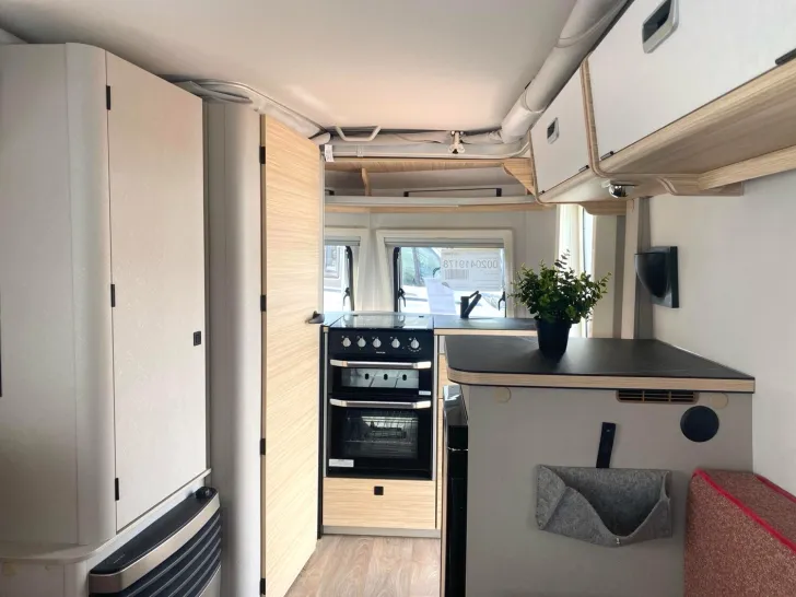 Fahrzeugbild Hymer Eriba Eriba Touring 420  !!! Abverkauf Vorführwagen !!! #14