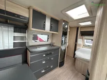 Fahrzeugbild Hobby De Luxe 460 UFe Edition 1500 kg / Mover #8