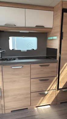 Küchen Knaus Südwind 500 FU Black Selection Sofort verfügbar