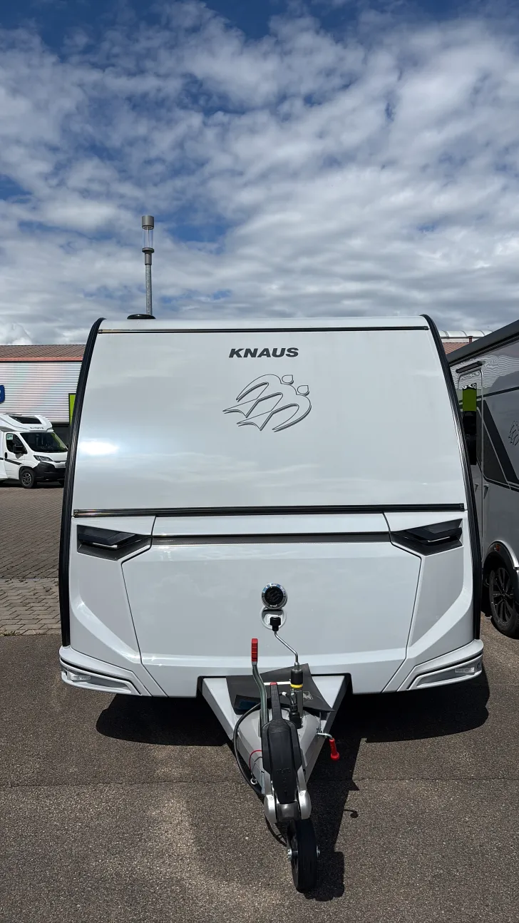 Fahrzeugbild Knaus Südwind 450 FU Black Selection #12