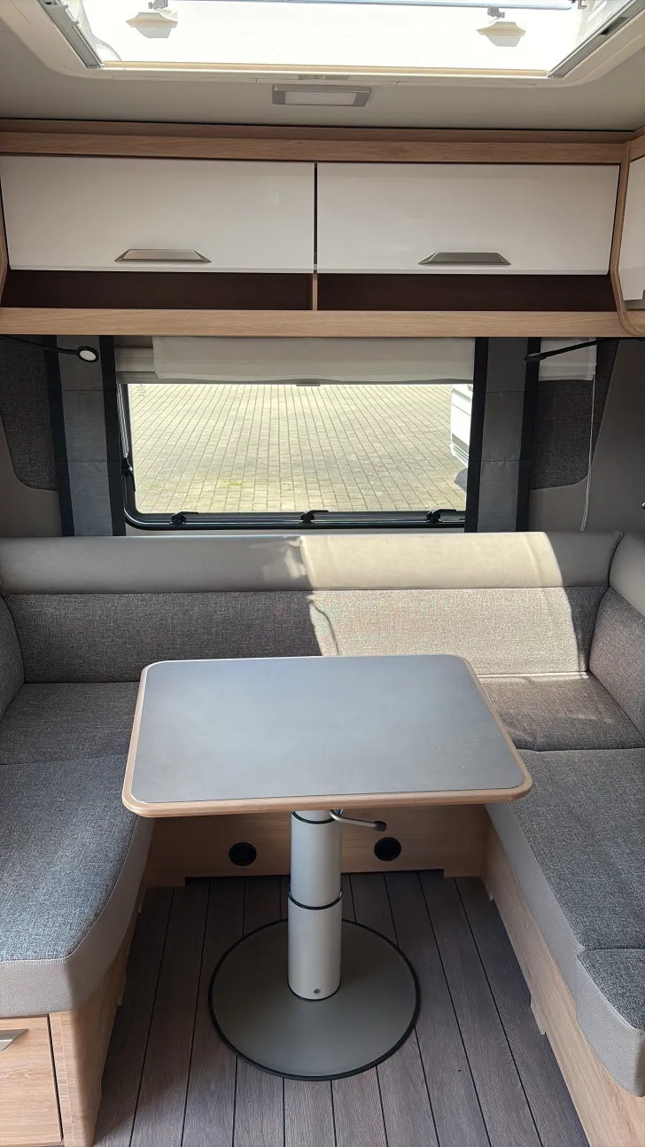 Fahrzeugbild Knaus Südwind 450 FU Black Selection #6