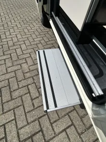 Fahrzeugbild Bürstner Habiton HM 6.0 auf dem Hof #22