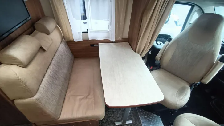 Fahrzeugbild Carado T 337 Sehr gepflegtes Reisemobil #12