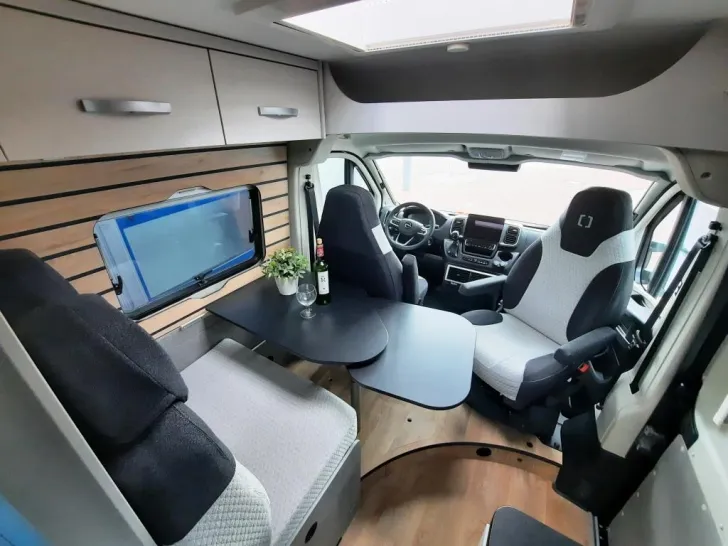 Fahrzeugbild Crosscamp Camper Vans CV 600 Opel Verfüg./Sparen Sie 14.748,- € #9