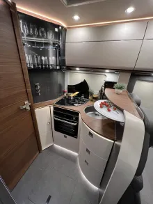 Fahrzeugbild Carthago chic c-line T 4.9 LE Mercedes (357) #20