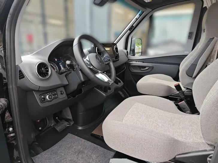 Fahrzeugbild Carthago C1-tourer T 143 KB LE comfort Mercedes #7