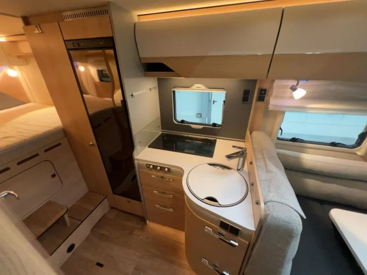 Fahrzeugbild Hymer B 550 MC/1.Hand/Automatik/Einzelbetten/TOP #13