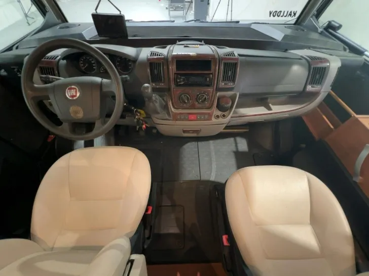 Fahrzeugbild Itineo TB 740/Festbett+Hubbett/2xKlima/Garage/Markise #6