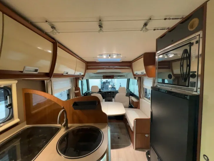 Fahrzeugbild Itineo TB 740/Festbett+Hubbett/2xKlima/Garage/Markise #9