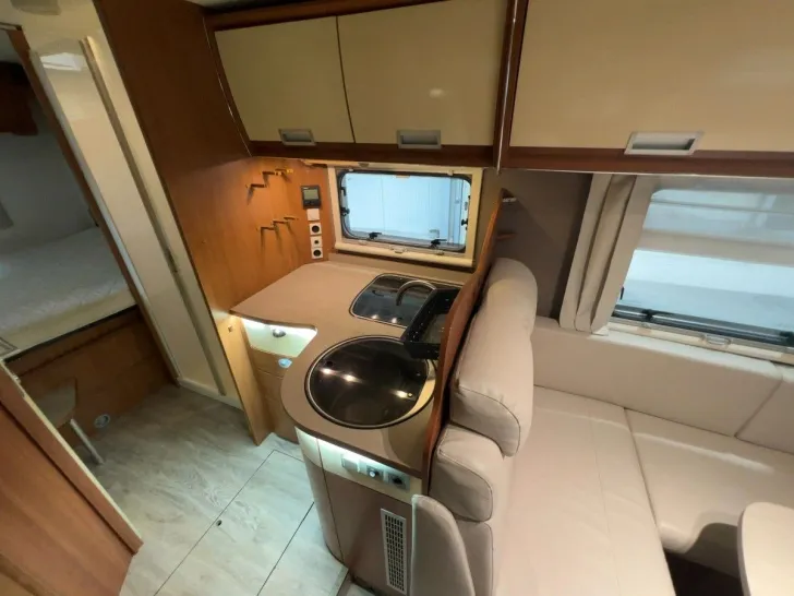 Fahrzeugbild Itineo TB 740/Festbett+Hubbett/2xKlima/Garage/Markise #13