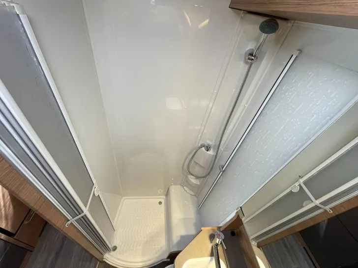 Fahrzeugbild Weinsberg CaraSuite 650 MEG [SPICY] +MEGA-DEAL+ #40