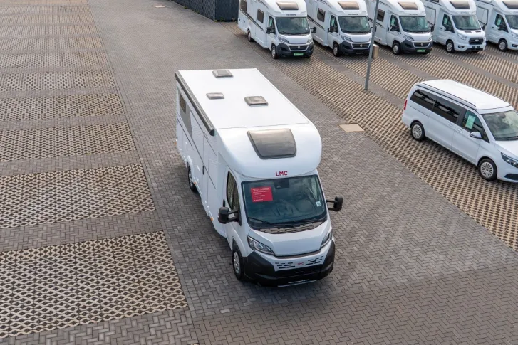 Fahrzeugbild LMC Tracer 690EL *Mj.26*Autom.*5Sitzpl.*Einzelb*FIAT #5