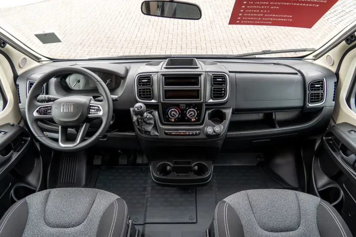Fahrzeugbild LMC Tracer V600 *Mj26*Querbett*Alde Fußbodenheizung* #8