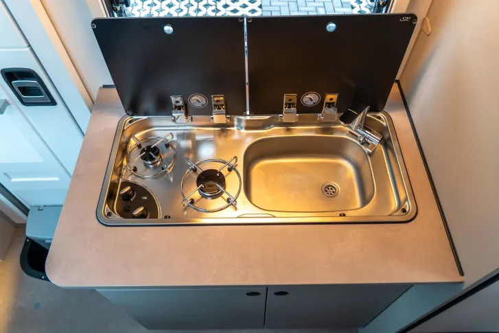 Fahrzeugbild LMC Tracer V600 *Mj26*Querbett*Alde Fußbodenheizung* #15