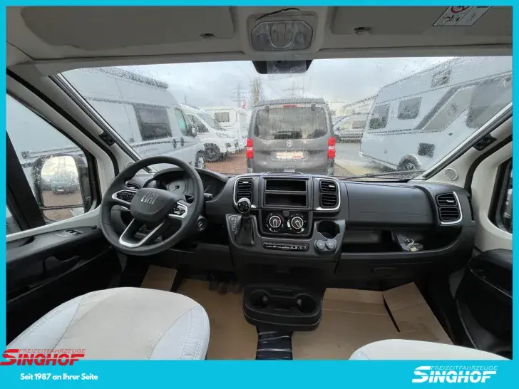Fahrzeugbild LMC Innovan 600 Fiat #15