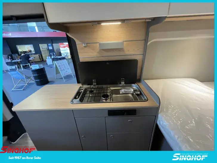 Fahrzeugbild LMC Innovan 70 603 #13