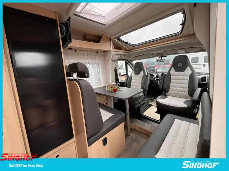 Fahrzeugbild Sunlight Adventure V 67S *TV/SAT* Radio Rückfahrkamera* #8