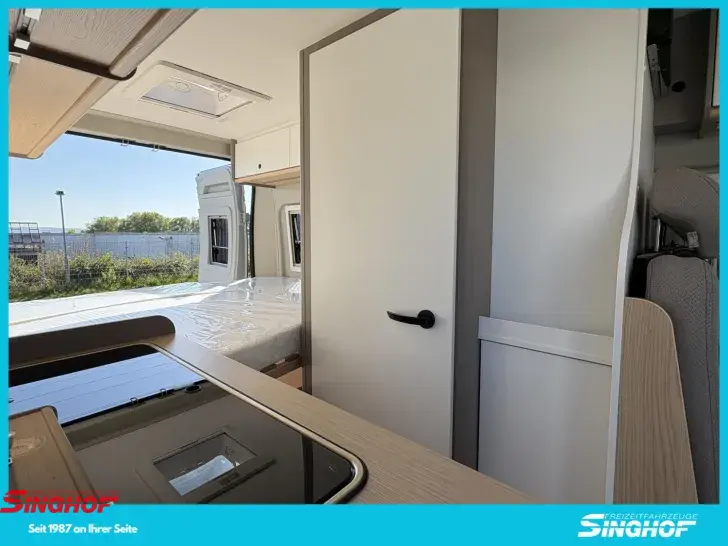 Fahrzeugbild LMC Innovan Pure 600 Grey Singhof Edition #14