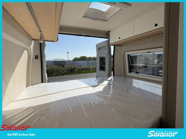 Fahrzeugbild LMC Innovan Pure 600 Grey Singhof Edition #15