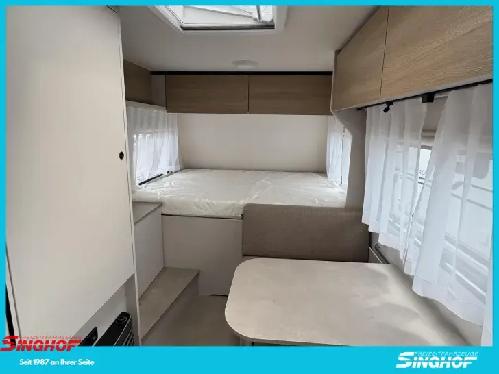 Fahrzeugbild LMC Sassino 430 D #18