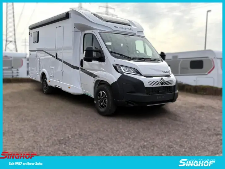 Fahrzeugbild Sunlight Sub TS 67 #5