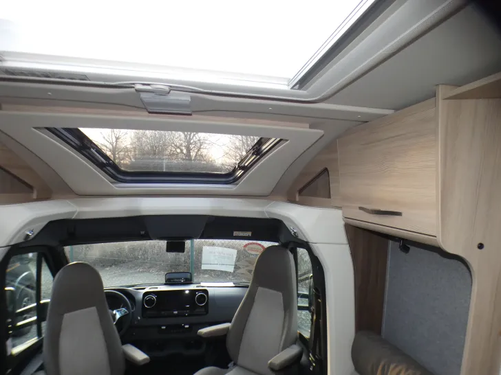 Fahrzeugbild Eura Mobil Profila T 726 EB Sat ,TV , Solar #9