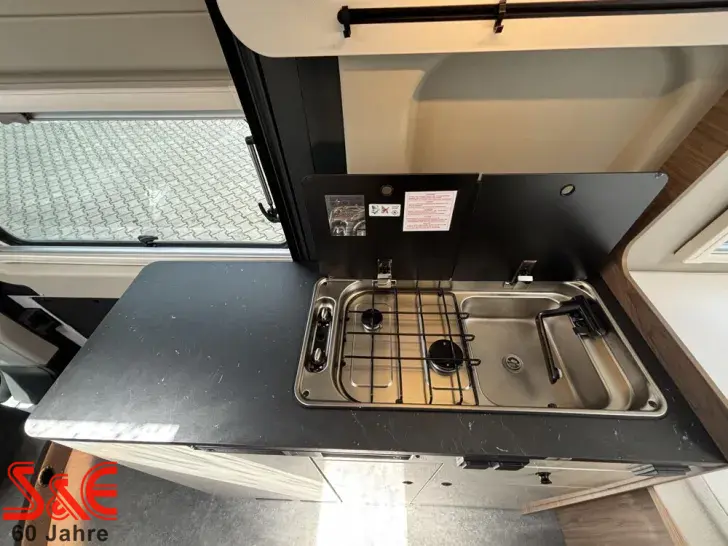 Fahrzeugbild Corigon Camper Van 60 D #12