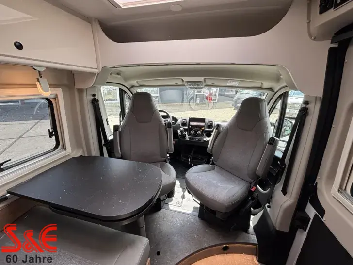 Fahrzeugbild Corigon Camper Van 60 D #15