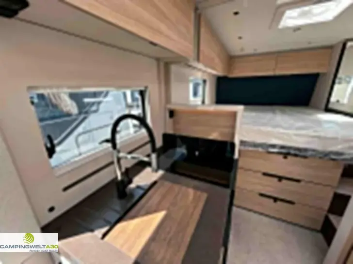 Fahrzeugbild Bürstner Signature SFT 7.4*SAT*LITHIUM*KÜCHENPAKET* #9