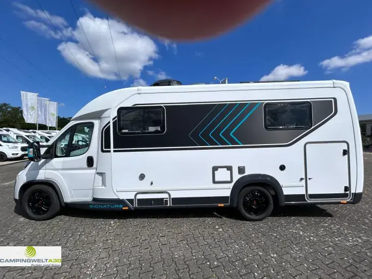 Fahrzeugbild Bürstner Signature SFT 7.4*SAT*LITHIUM*KÜCHENPAKET* #28