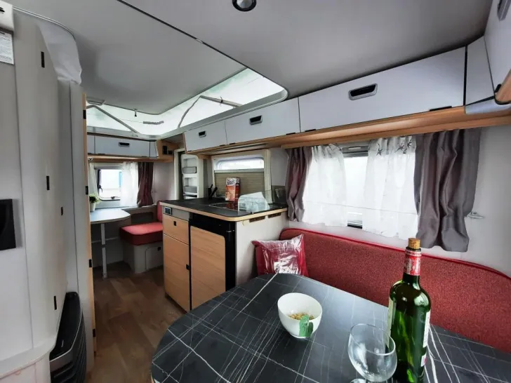 Fahrzeugbild Hymer Eriba Touring 430 #6