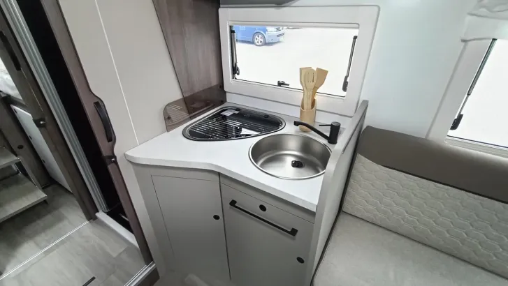 Fahrzeugbild Benimar Tessoro T468 Heavy, sofort Verfügbar #12