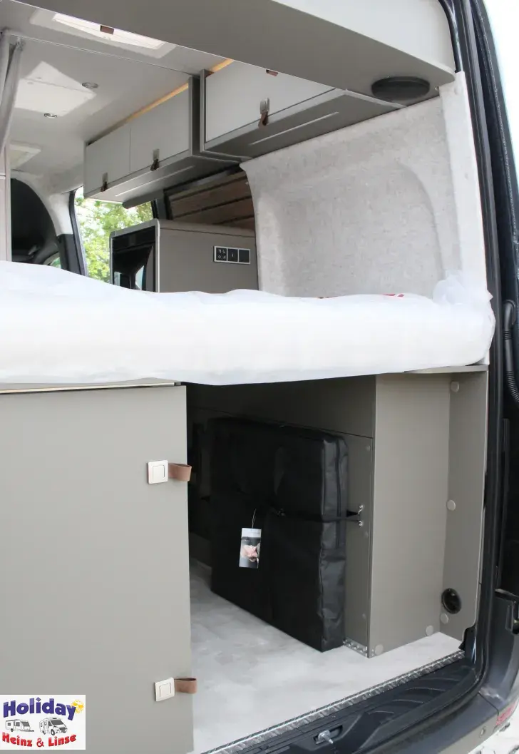 Fahrzeugbild Hymer Camper Van GRAND CANYON S 600 CROSSOVER Leder, Winter, Wechselrichter #13