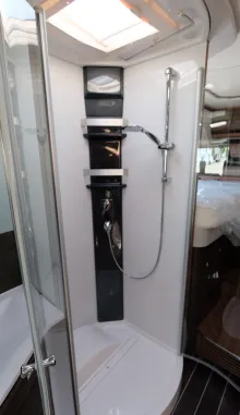 Fahrzeugbild Knaus Sun I 900 LEG 180 PS Automatik #11