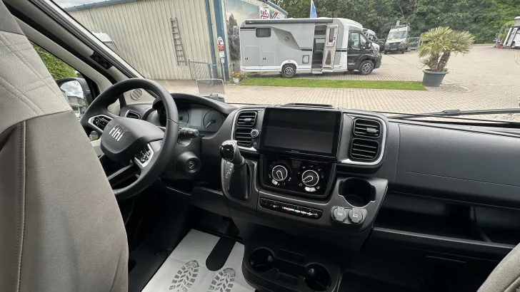 Fahrzeugbild Knaus BoxLife 600 MQ Platinum Selection Mietfahrzeug Verfügbar 11 2026 #27