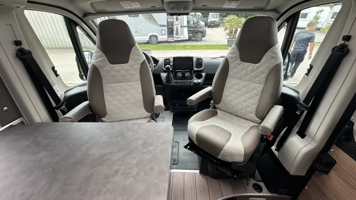 Fahrzeugbild Knaus BoxLife 600 MQ Platinum Selection Mietfahrzeug Verfügbar 11 2026 #14