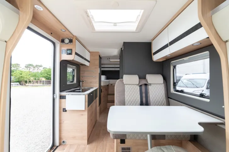 Fahrzeugbild Dethleffs Globebus Camp Active T 4 ** sofort Verfügbar ** #7