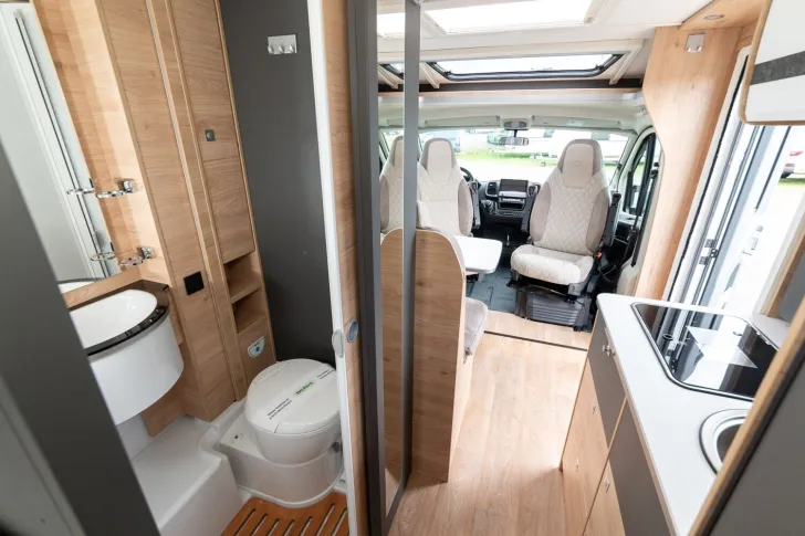 Fahrzeugbild Dethleffs Globebus Camp Active T 4 ** sofort Verfügbar ** #13
