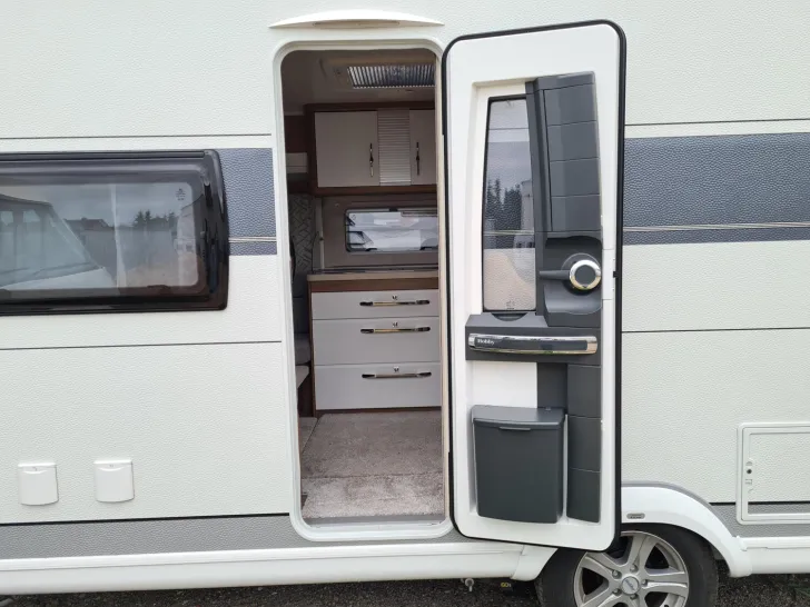 Fahrzeugbild Hobby De Luxe 540 UL *Fußbodenerwärmung*Mover*Markise* #12