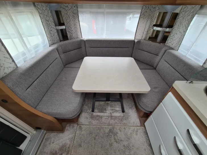 Fahrzeugbild Hobby De Luxe 540 UL *Fußbodenerwärmung*Mover*Markise* #14