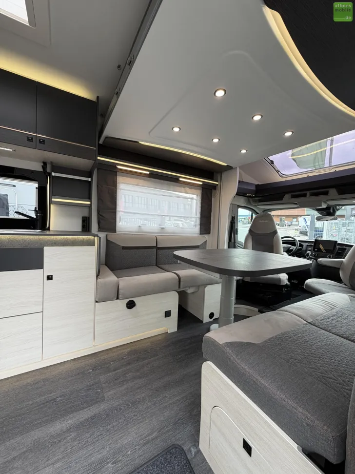 Fahrzeugbild Challenger Graphite 260 Premium Arctic LithiumTV Gastankfl. #8