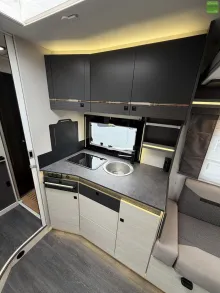 Fahrzeugbild Challenger Graphite 260 Premium Arctic LithiumTV Gastankfl. #14