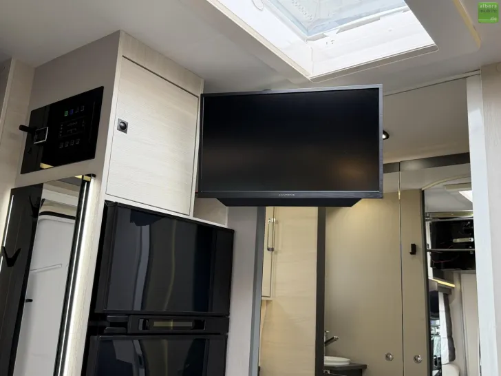 Fahrzeugbild Challenger Graphite 260 Premium Arctic LithiumTV Gastankfl. #17