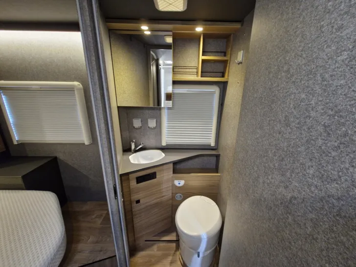 Fahrzeugbild Dethleffs Trend T 7057 DBL *Pakete: Family + GT + One* #31