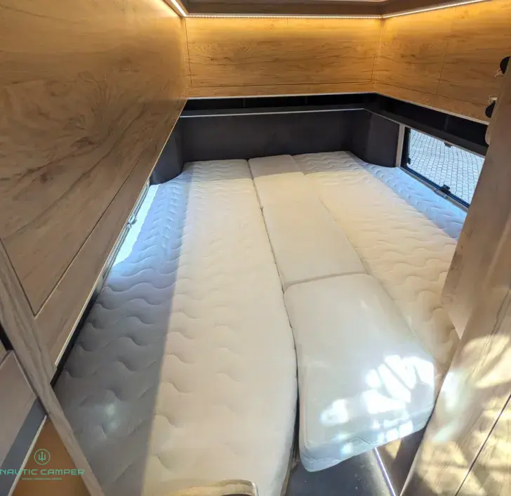 Fahrzeugbild Globe-Traveller Voyager Z Vollausstattung Hubstützen u.v.m. #9