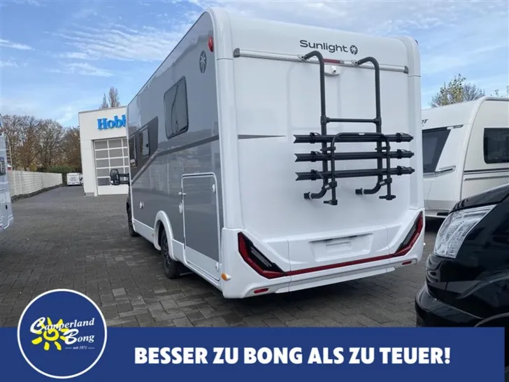 Fahrzeugbild Sunlight Adventure T Ford 690L #3