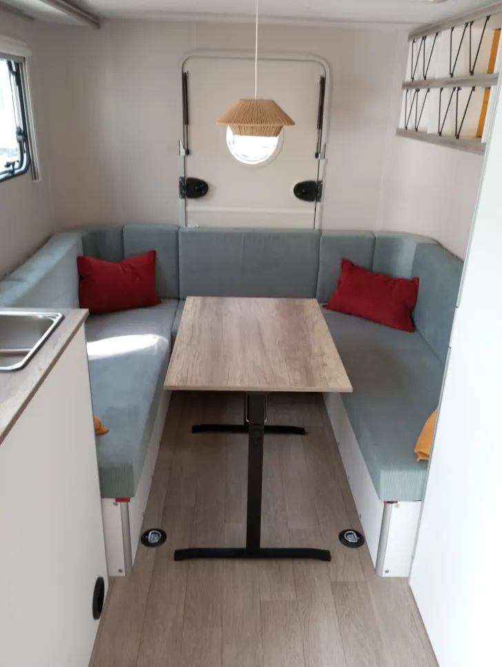 Fahrzeugbild Hobby Beachy 420+ #6