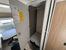Fahrzeugbild Bürstner B66 465 TS Averso Duschpaket #13