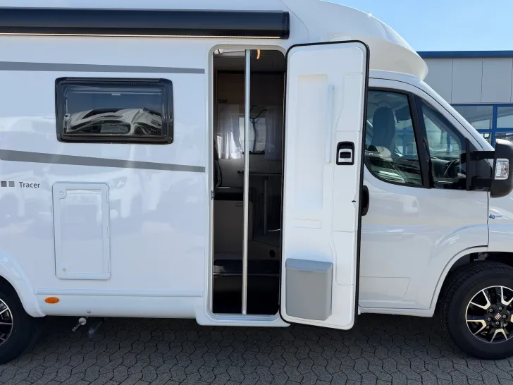 Fahrzeugbild LMC Tracer Van V670 Fiat - Sicherheits + Winterpaket #14